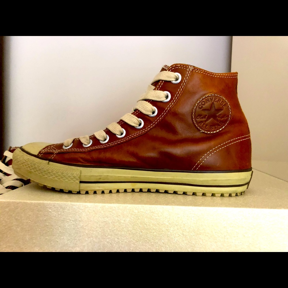 Pine one Brown Converse Chuck Taylor High Top